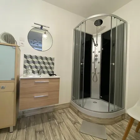 Apartament Entier Rez-de-chaussee